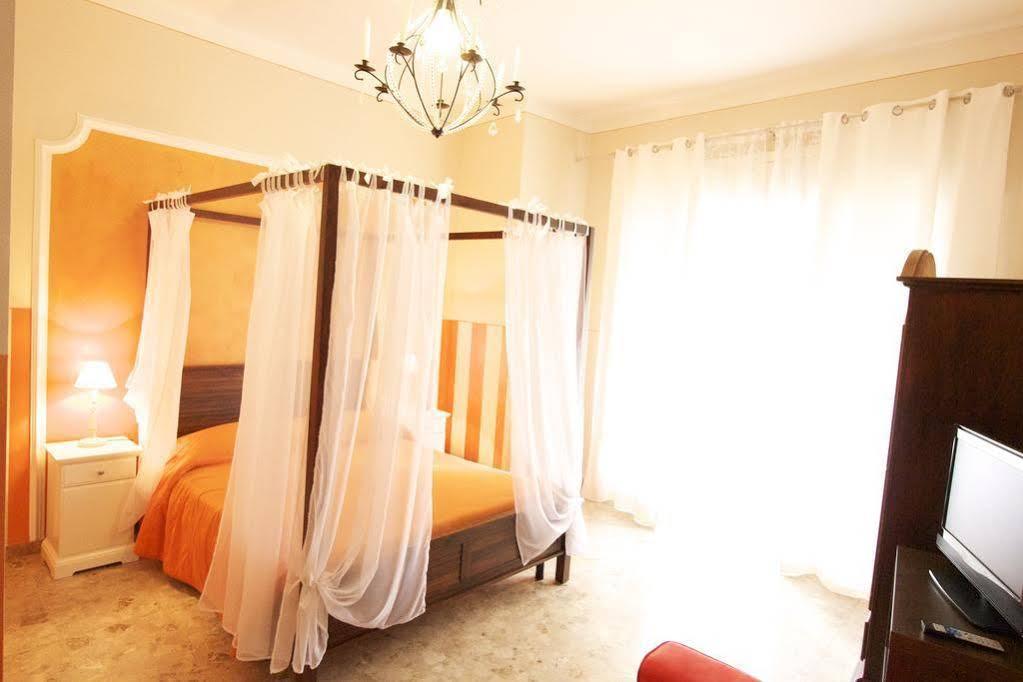 Al Teatro Hotel Verona Luaran gambar